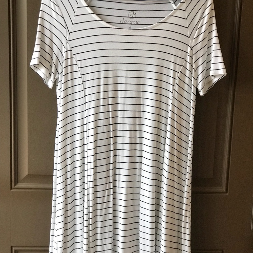 Decree T-Shirt Dress
